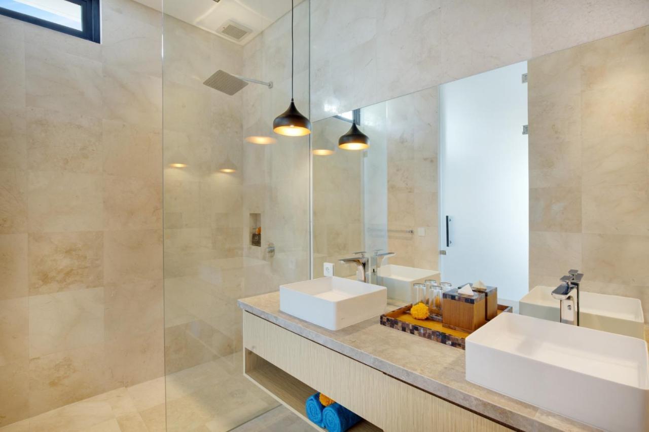 Eight Palms Villa Seminyak By Ini Vie Hospitality Exterior photo