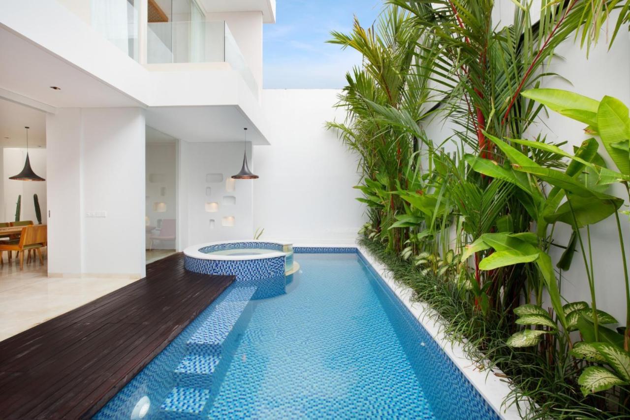 Eight Palms Villa Seminyak By Ini Vie Hospitality Exterior photo