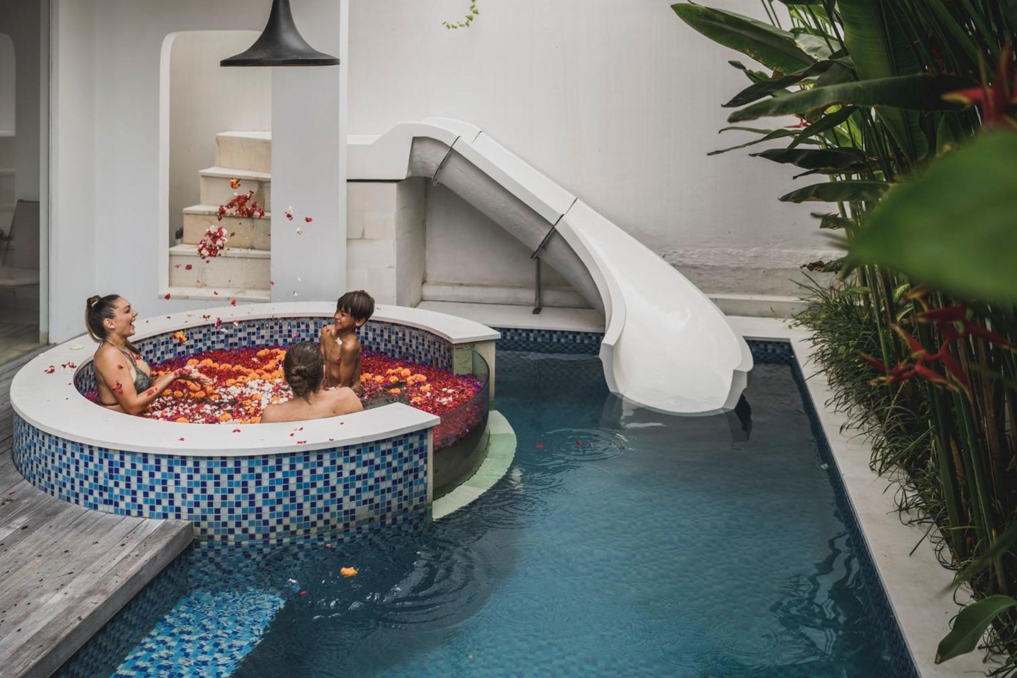 Eight Palms Villa Seminyak By Ini Vie Hospitality Exterior photo